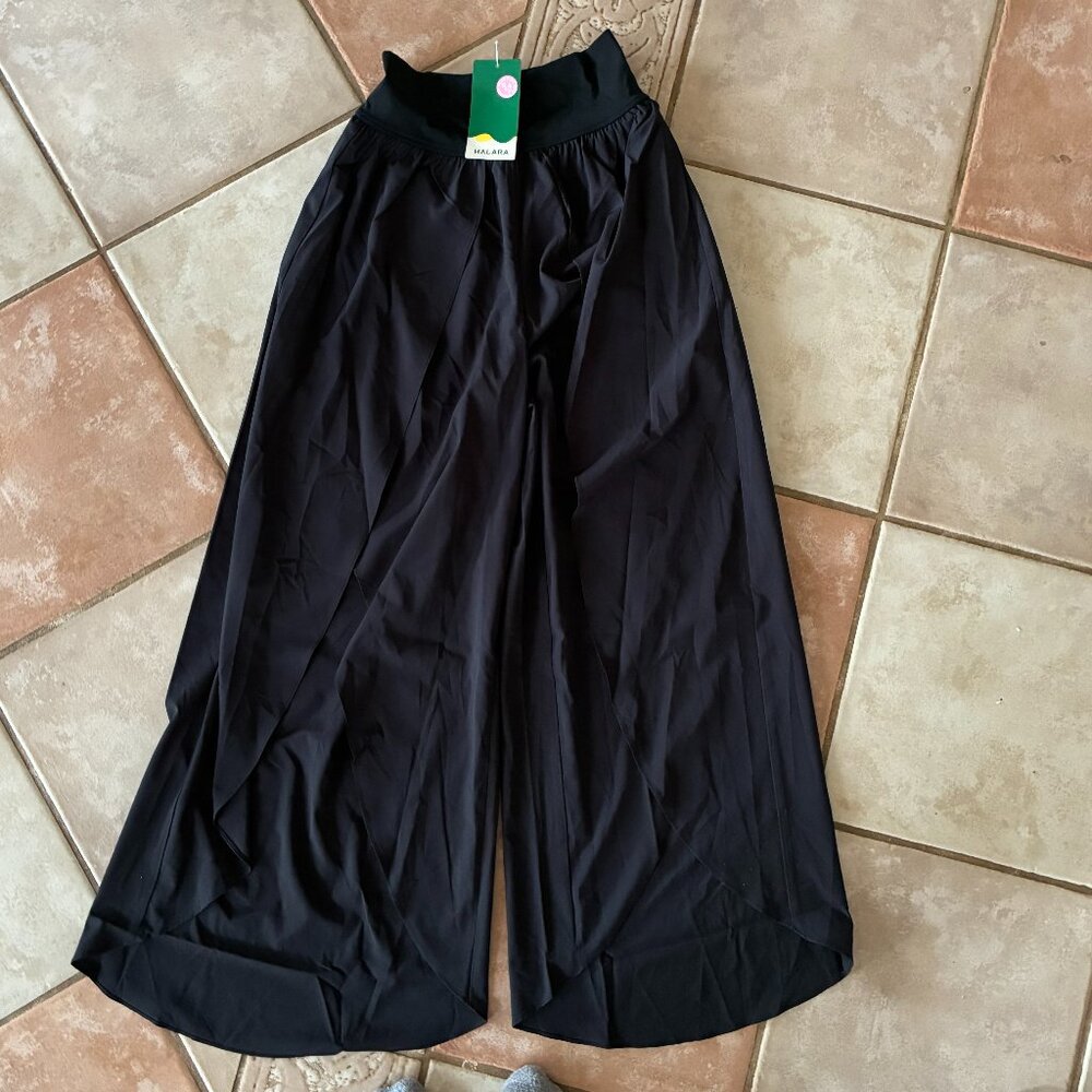 Halara Flowy pants size XS NWT